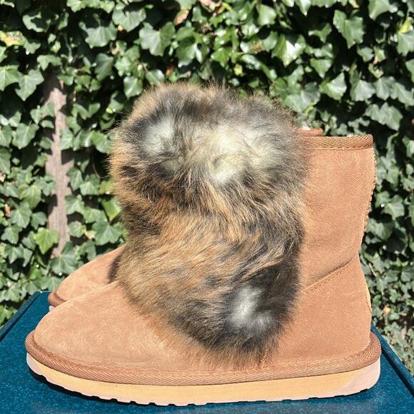 NIB EMU Australia stinger mini Lava Chestnut Sheepskin Boots warm slip on - Picture 3 of 9